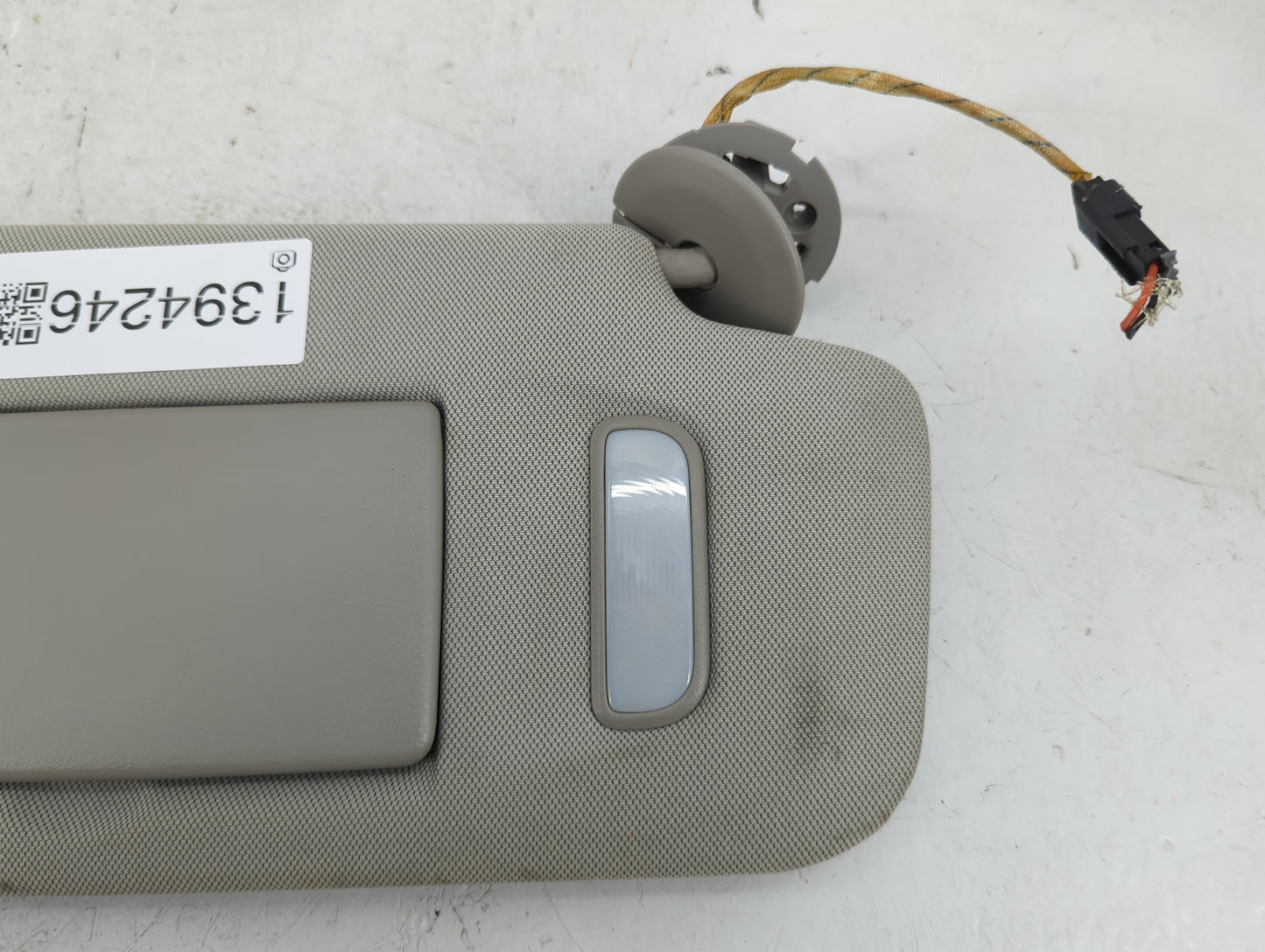 2010-2017 Chevrolet Equinox Sun Visor Shade Replacement Driver Left Mirror Fits Fits 2010 2011 2012 2013 2014 2015 2016 2017