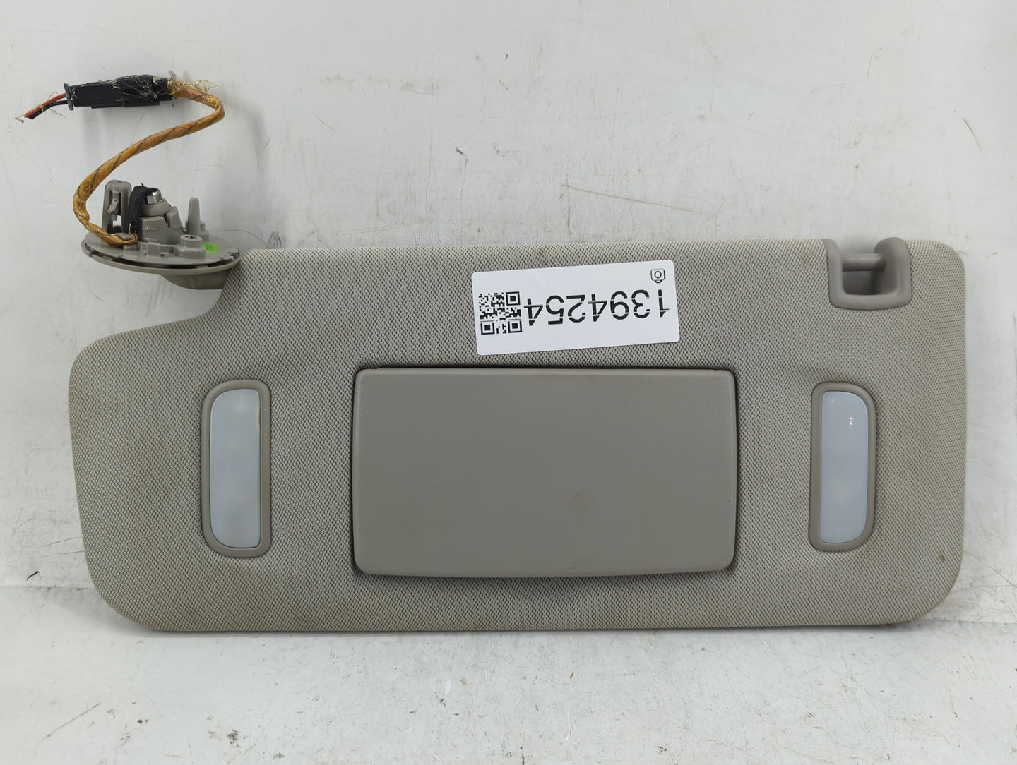2010-2017 Chevrolet Equinox Sun Visor Shade Replacement Driver Left Mirror Fits Fits 2010 2011 2012 2013 2014 2015 2016 2017