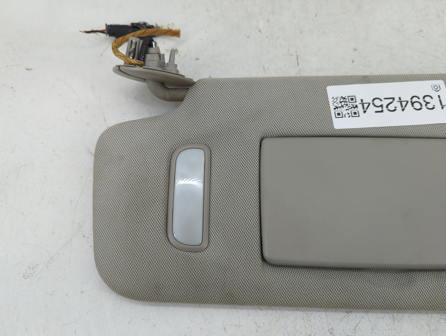 2010-2017 Chevrolet Equinox Sun Visor Shade Replacement Driver Left Mirror Fits Fits 2010 2011 2012 2013 2014 2015 2016 2017