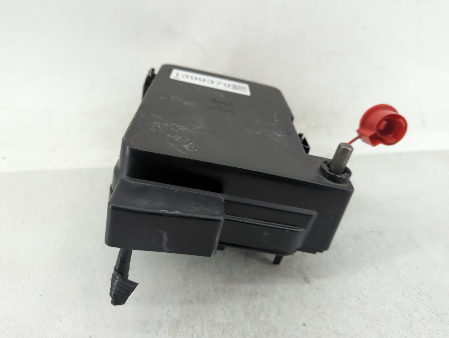 2013-2016 Chevrolet Equinox Fusebox Fuse Box Panel Relay Module Fits Fits 2013 2014 2015 2016 OEM Used Auto Parts - Oemuseda