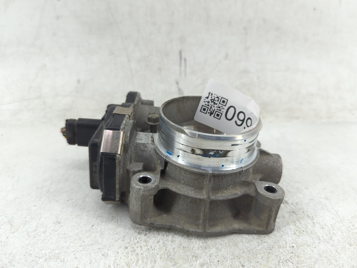 2012-2015 Chevrolet Equinox Throttle Body P/N:12632101CA Fits Fits 2012 2013 2014 2015 OEM Used Auto Parts - Oemusedautopart