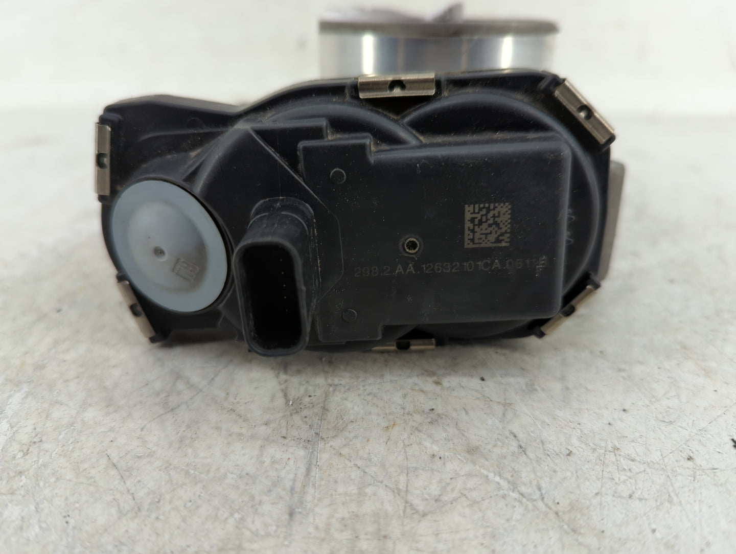 2012-2015 Chevrolet Equinox Throttle Body P/N:12632101CA Fits Fits 2012 2013 2014 2015 OEM Used Auto Parts - Oemusedautopart