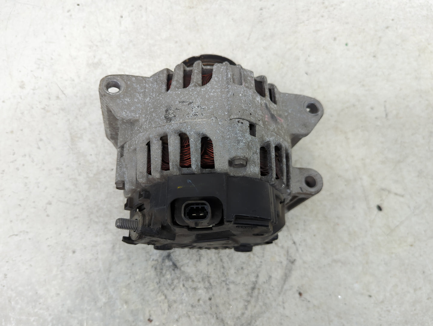 2010-2017 Chevrolet Equinox Alternator Replacement Generator Charging Assembly Engine OEM P/N:13588328 Fits OEM Used Auto Pa