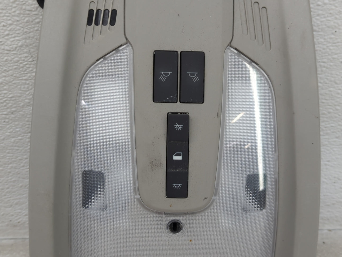 2013 Chevrolet Equinox Overhead Roof Console - Oemusedautoparts1.com