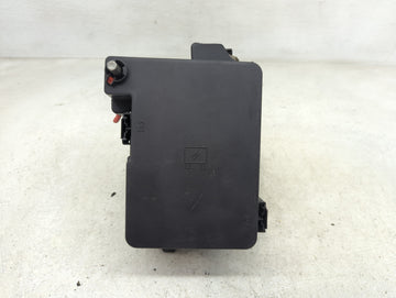 2013-2016 Chevrolet Equinox Fusebox Fuse Box Panel Relay Module P/N:22922727 Fits Fits 2013 2014 2015 2016 OEM Used Auto Par
