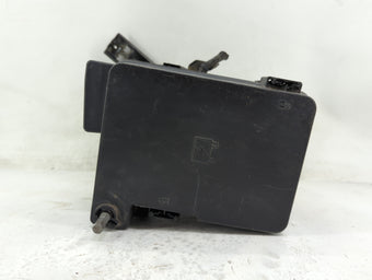 compare product 2013-2016 Chevrolet Equinox Fusebox Fuse Box Panel Relay Module P/N:22922727 Fits Fits 2013 2014 2015 2016 OEM Used Auto Parts