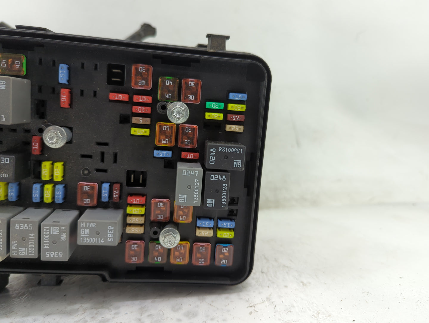 2013-2016 Chevrolet Equinox Fusebox Fuse Box Panel Relay Module P/N:22922727 Fits Fits 2013 2014 2015 2016 OEM Used Auto Par