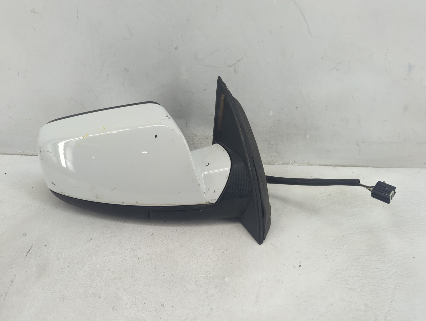 2011-2014 Chevrolet Equinox Passenger Side View Mirror - Right Door Mirror OEM Used - Oemusedautoparts1.com