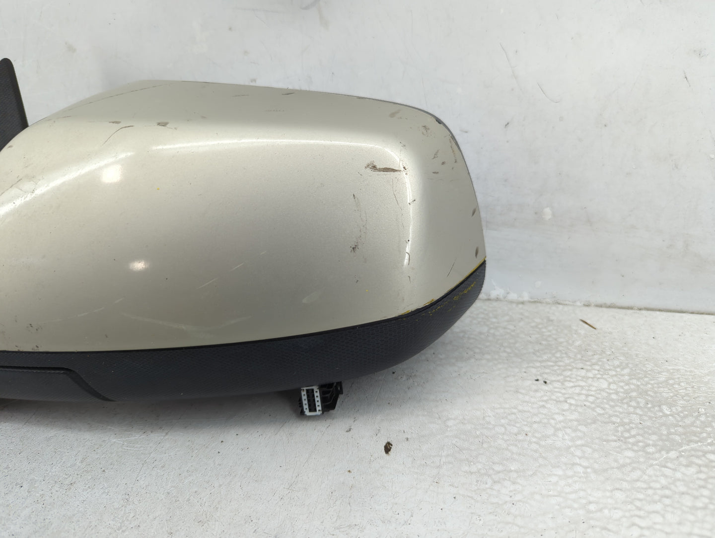 2013 Chevrolet Equinox Driver Side View Mirror - Left Door Mirror OEM Used - Oemusedautoparts1.com