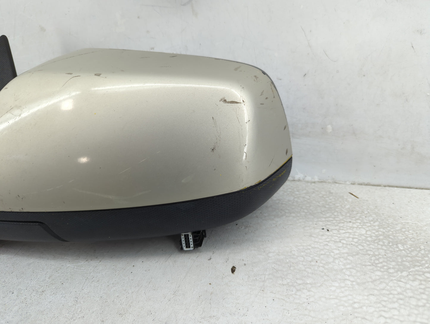 2013 Chevrolet Equinox Driver Side View Mirror - Left Door Mirror OEM Used - Oemusedautoparts1.com