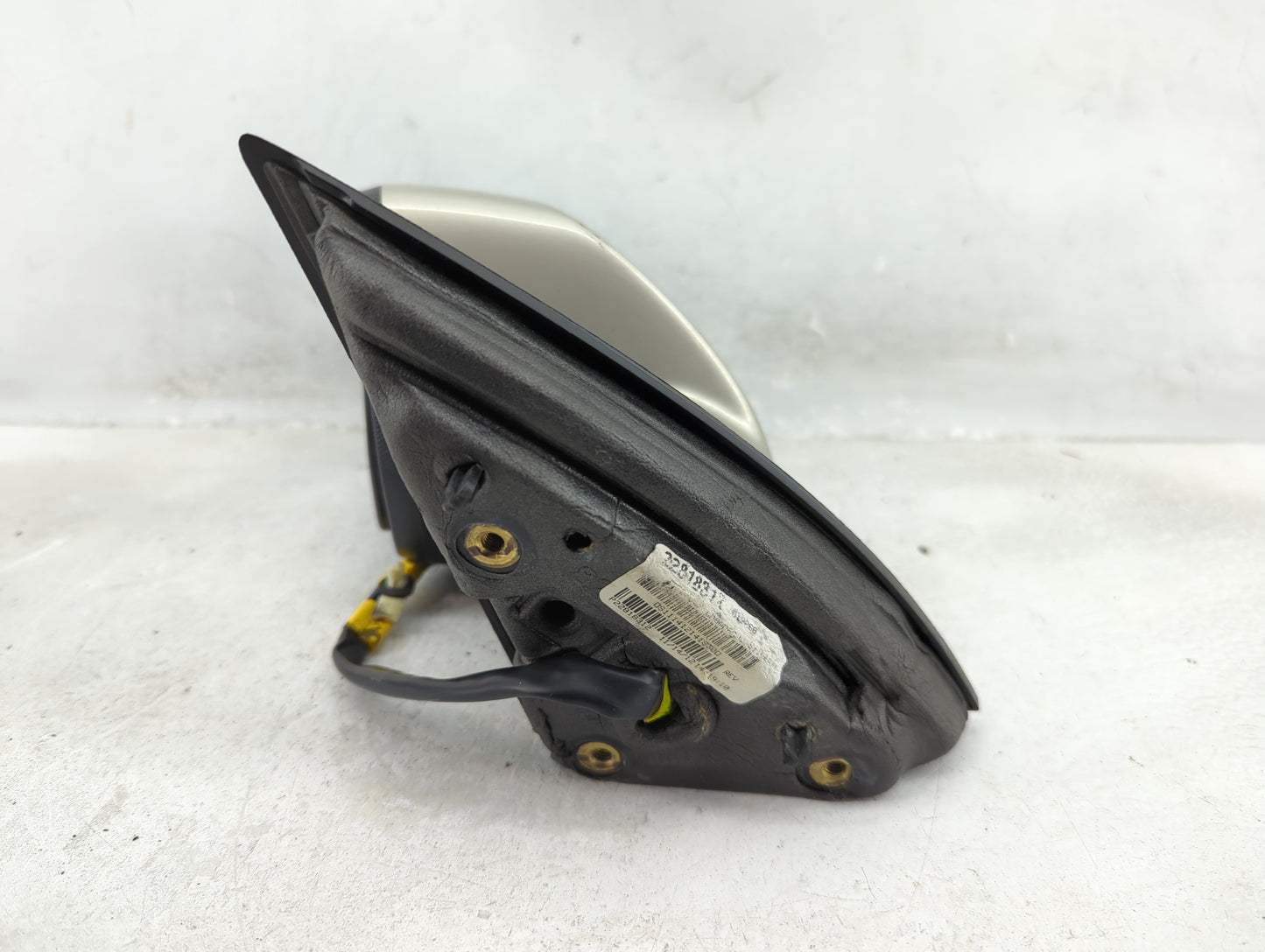 2013 Chevrolet Equinox Driver Side View Mirror - Left Door Mirror OEM Used - Oemusedautoparts1.com