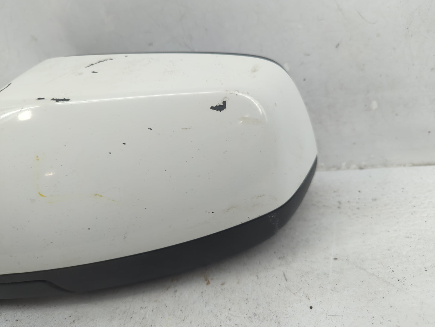2011-2014 Chevrolet Equinox Driver Side View Mirror - Left Door Mirror OEM Used - Oemusedautoparts1.com