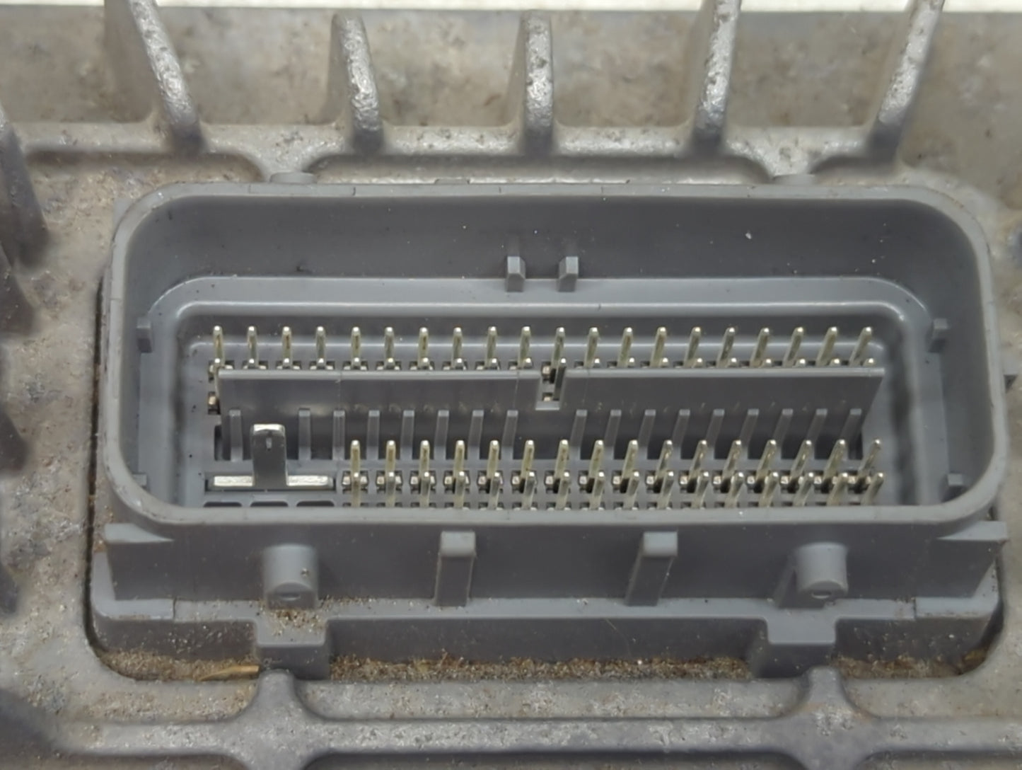 2013-2016 Chevrolet Equinox PCM Engine Control Computer ECU ECM PCU OEM P/N:12657781 Fits Fits 2013 2014 2015 2016 OEM Used 