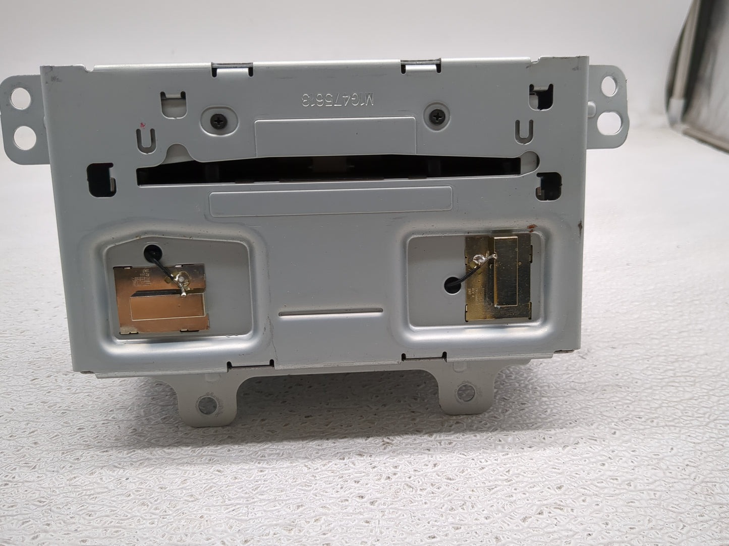 2010-2015 Chevrolet Equinox Radio AM FM Cd Player Receiver Replacement P/N:22979837 Fits Fits 2010 2011 2012 2013 2014 2015 