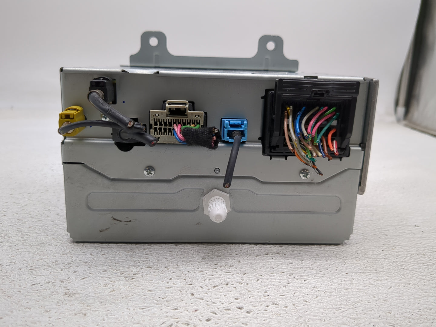 2010-2015 Chevrolet Equinox Radio AM FM Cd Player Receiver Replacement P/N:22979837 Fits Fits 2010 2011 2012 2013 2014 2015 