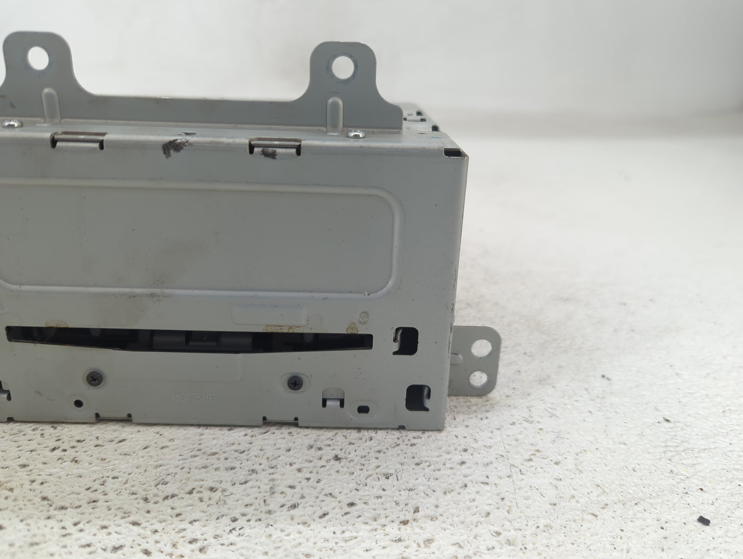 2013 Chevrolet Equinox Radio AM FM Cd Player Receiver Replacement P/N:22976137 Fits OEM Used Auto Parts - Oemusedautoparts1.