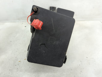 compare product 2013-2016 Chevrolet Equinox Fusebox Fuse Box Panel Relay Module P/N:22929763 01 22922727 Fits Fits 2013 2014 2015 2016 OEM Used Auto Parts