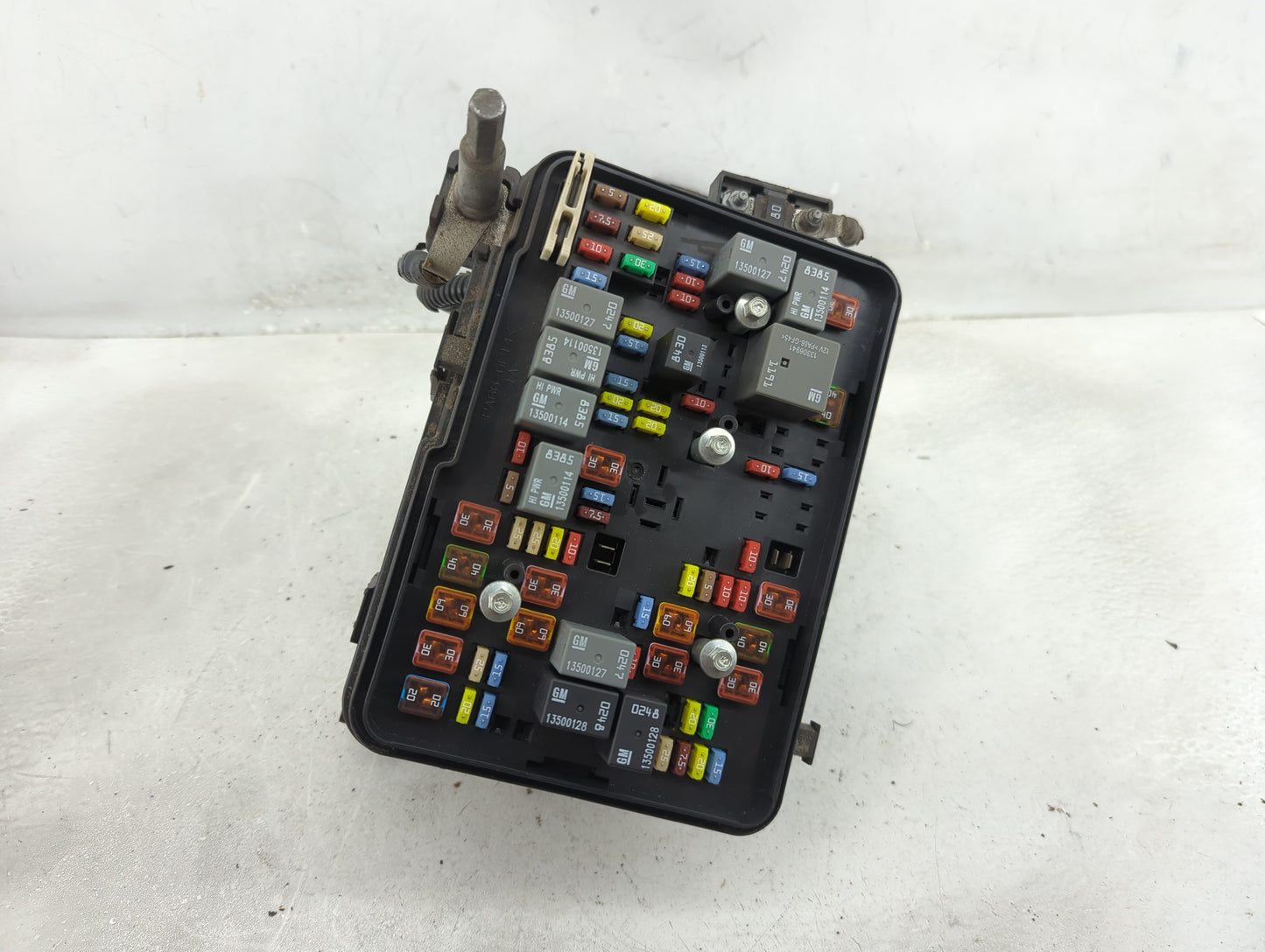 2013-2016 Chevrolet Equinox Fusebox Fuse Box Panel Relay Module P/N:22922727 Fits Fits 2013 2014 2015 2016 OEM Used Auto Par