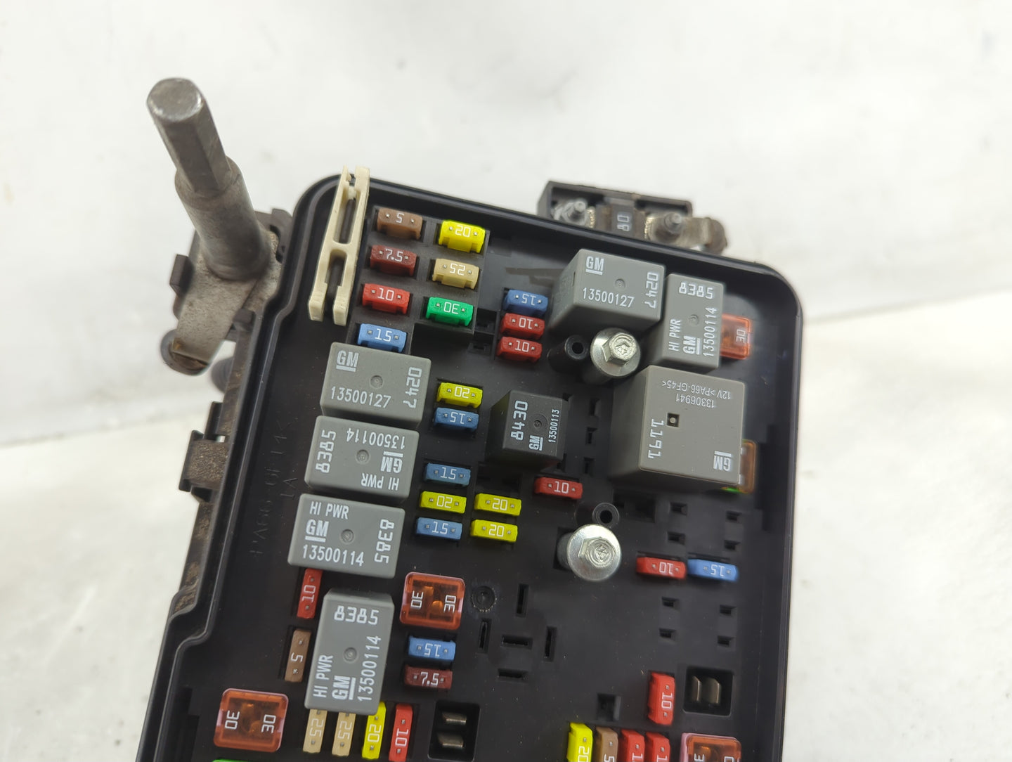 2013-2016 Chevrolet Equinox Fusebox Fuse Box Panel Relay Module P/N:22922727 Fits Fits 2013 2014 2015 2016 OEM Used Auto Par