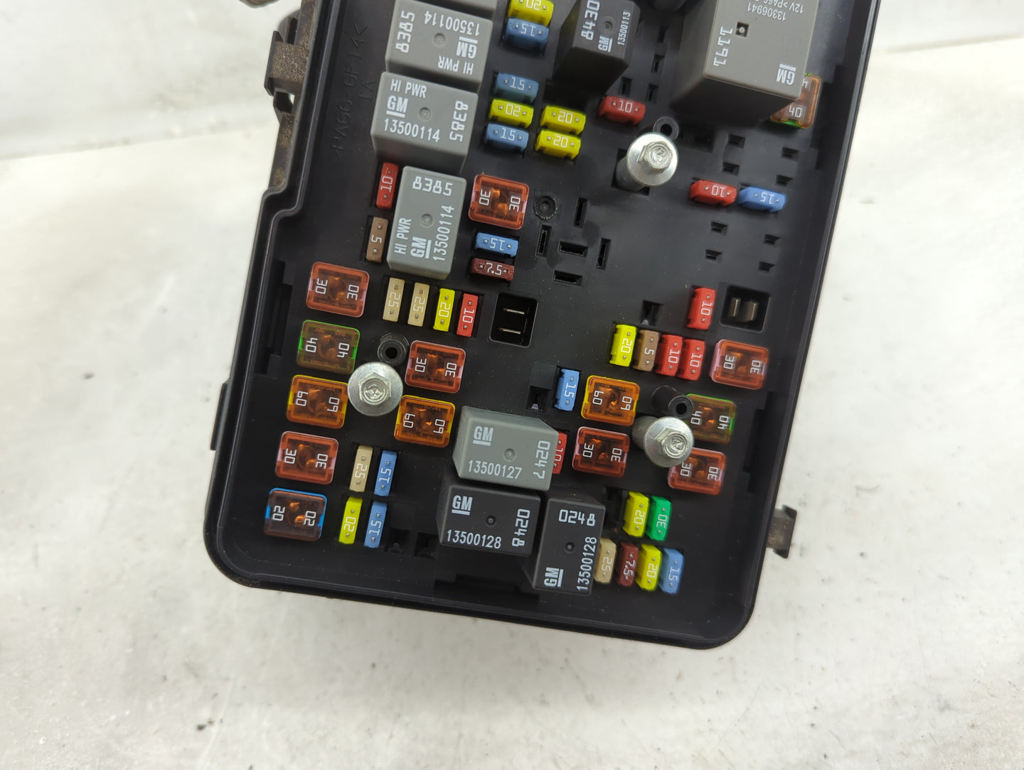 2013-2016 Chevrolet Equinox Fusebox Fuse Box Panel Relay Module P/N:22922727 Fits Fits 2013 2014 2015 2016 OEM Used Auto Par