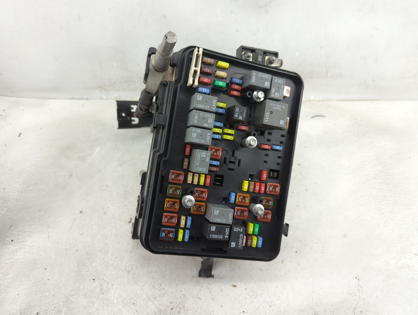 2013-2016 Chevrolet Equinox Fusebox Fuse Box Panel Relay Module P/N:22922727 Fits Fits 2013 2014 2015 2016 OEM Used Auto Par