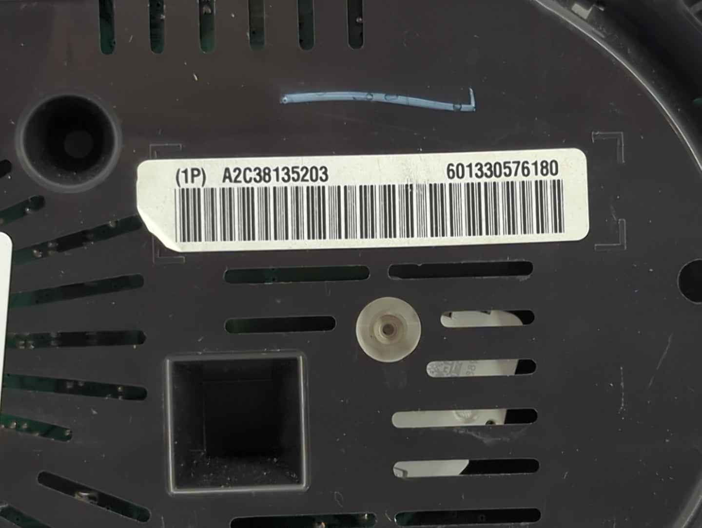 2013-2017 Chevrolet Equinox Instrument Cluster Speedometer Gauges P/N:A2C38135203 601330576180 Fits Fits 2013 2014 2015 2016