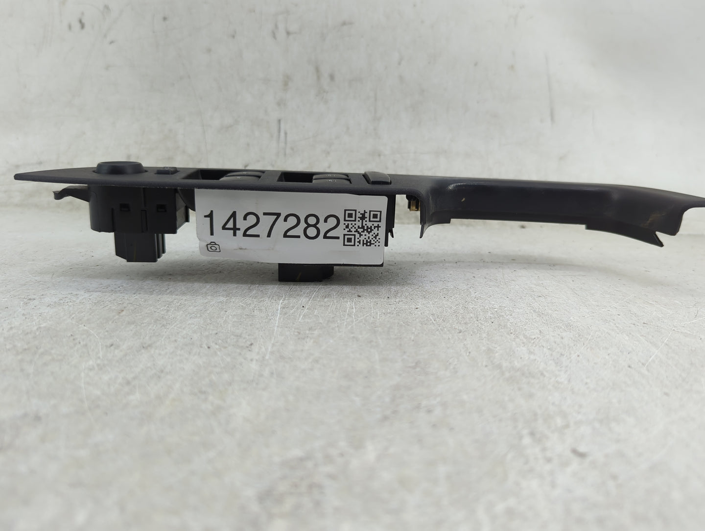 2010-2017 Chevrolet Equinox Master Power Window Switch Replacement Driver Side Left P/N:20917599 Fits OEM Used Auto Parts - 