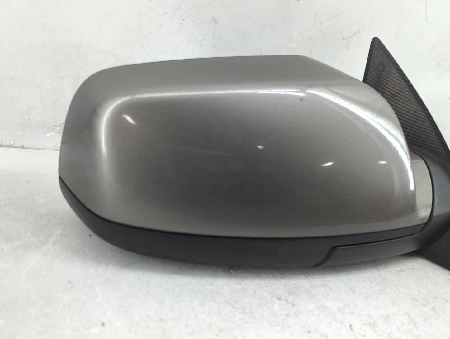 2011-2014 Chevrolet Equinox Passenger Side View Mirror - Right Door Mirror OEM Used - Oemusedautoparts1.com