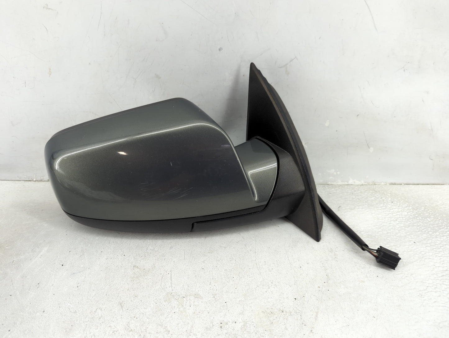 2011-2014 Chevrolet Equinox Passenger Side View Mirror - Right Door Mirror OEM Used - Oemusedautoparts1.com