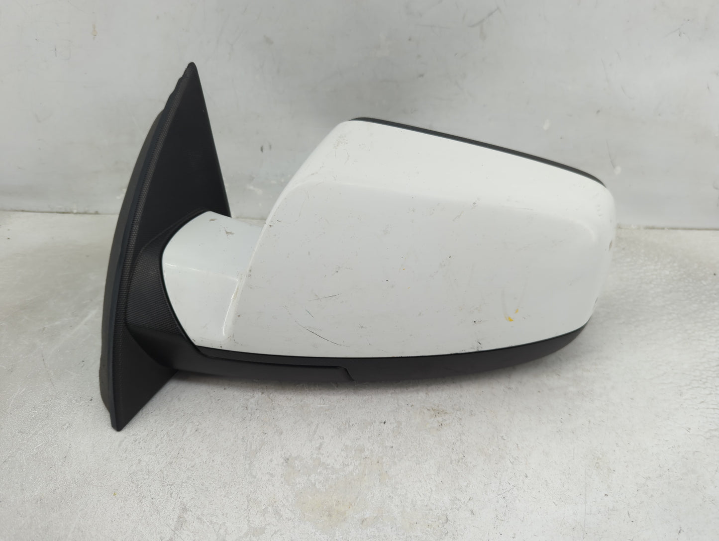 2011-2014 Chevrolet Equinox Driver Side View Mirror - Left Door Mirror OEM Used - Oemusedautoparts1.com