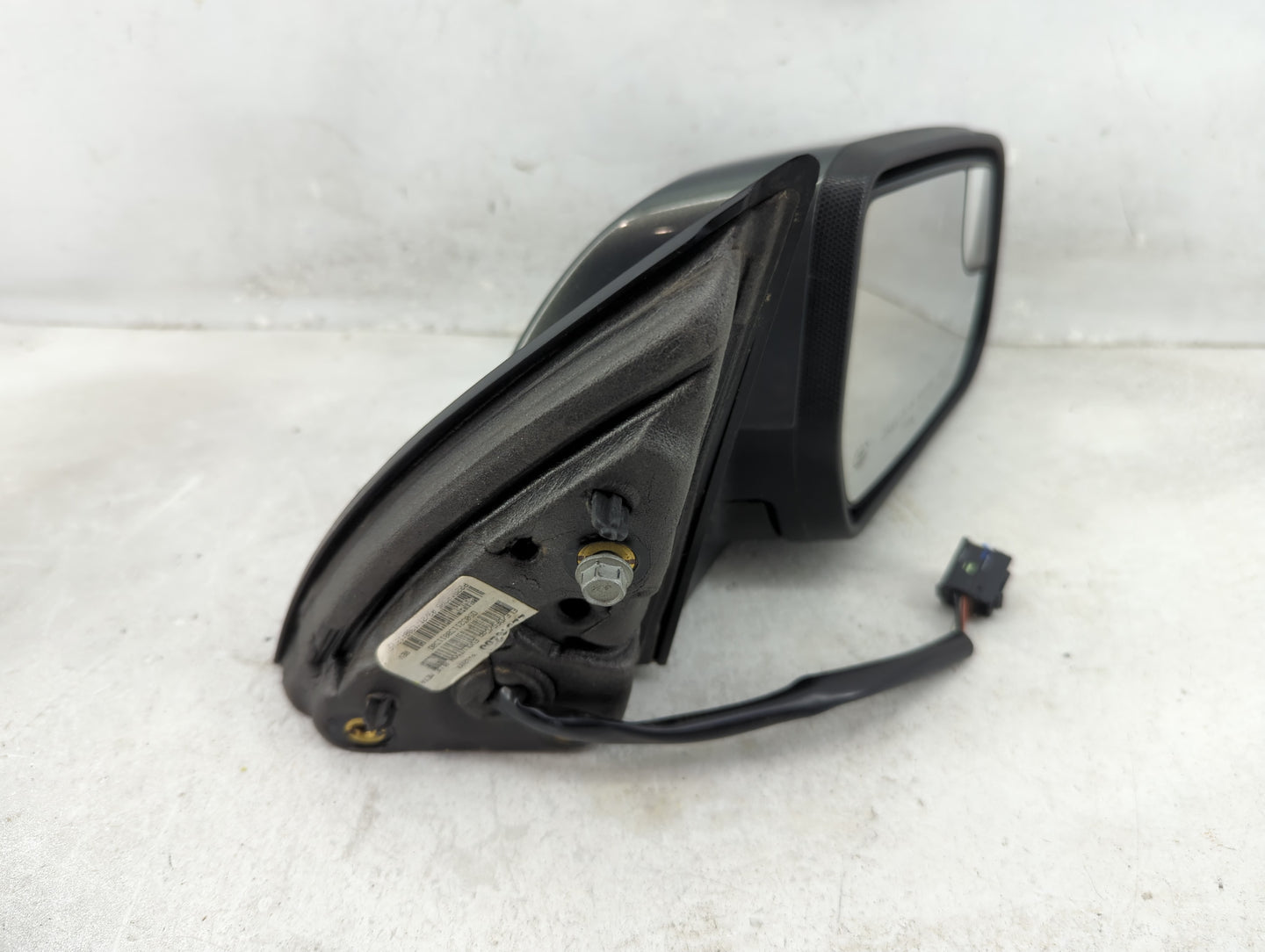 2011-2014 Chevrolet Equinox Passenger Side View Mirror - Right Door Mirror OEM Used - Oemusedautoparts1.com