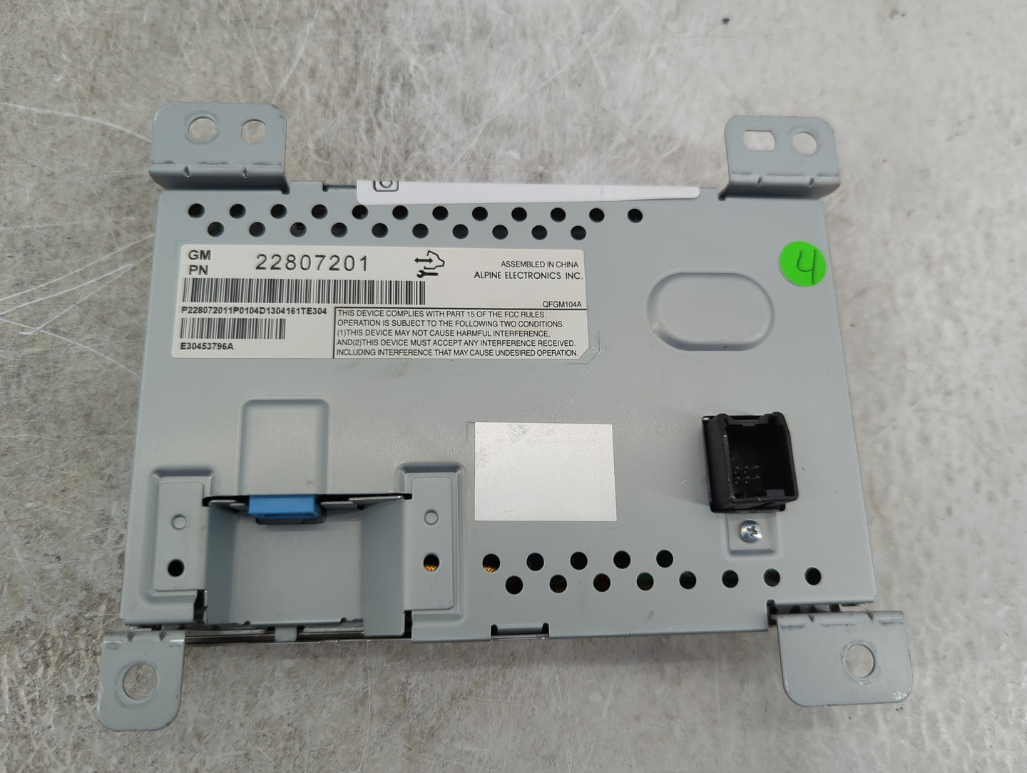 2012-2017 Chevrolet Equinox Information Display Screen Black - Oemusedautoparts1.com
