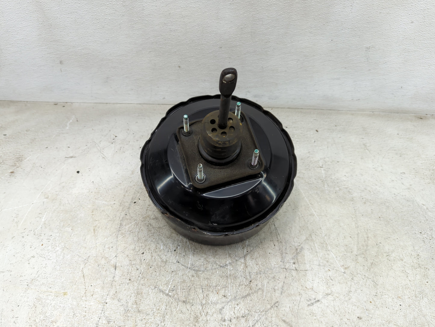 2010-2017 Chevrolet Equinox Power Brake Booster Oem 1450757 - Oemusedautoparts1.com