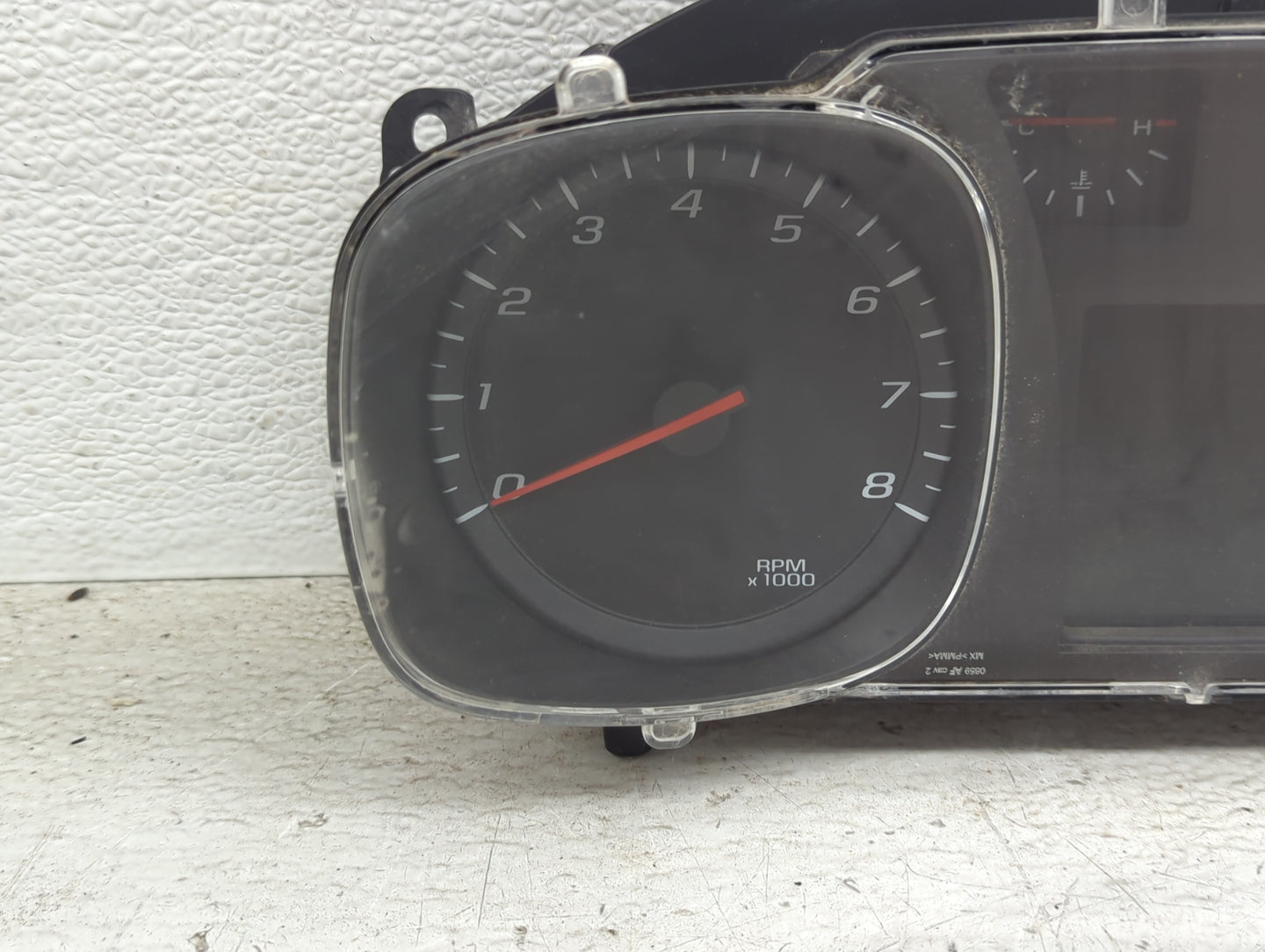 2013-2017 Chevrolet Equinox Instrument Cluster Speedometer Gauges P/N:22956682 A2C98135203 Miles: Fits OEM Used Auto Parts -