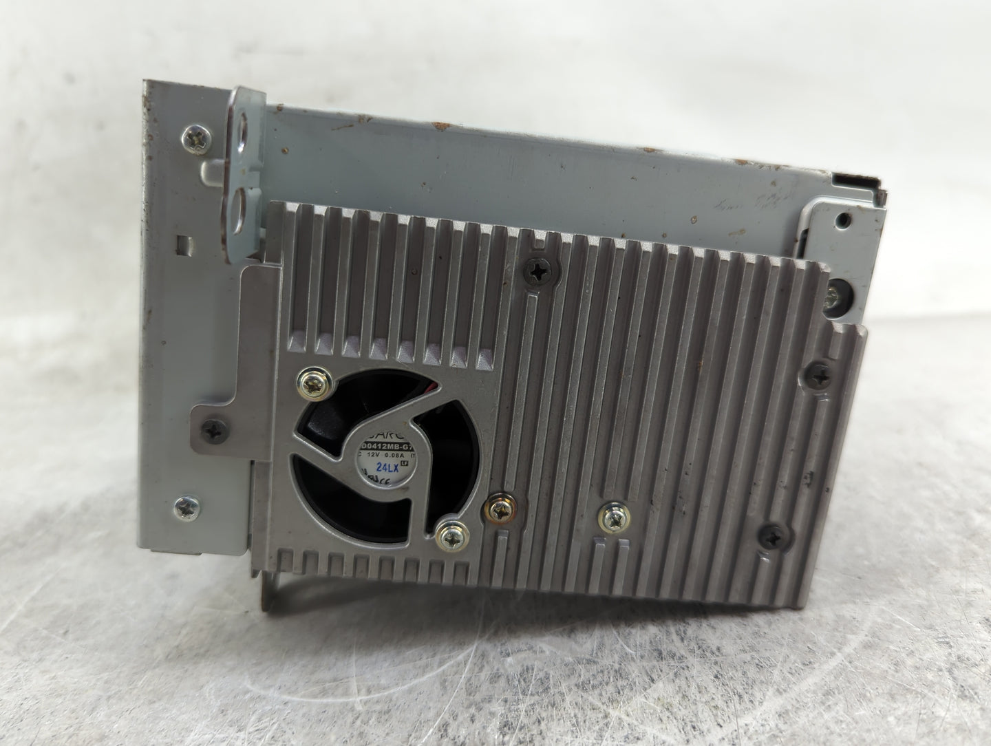 2013 Chevrolet Equinox Radio AM FM Cd Player Receiver Replacement P/N:22965237 Fits OEM Used Auto Parts - Oemusedautoparts1.