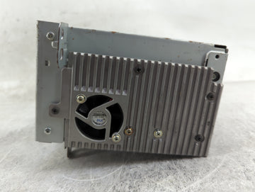 2013 Chevrolet Equinox Radio AM FM Cd Player Receiver Replacement P/N:22965237 Fits OEM Used Auto Parts