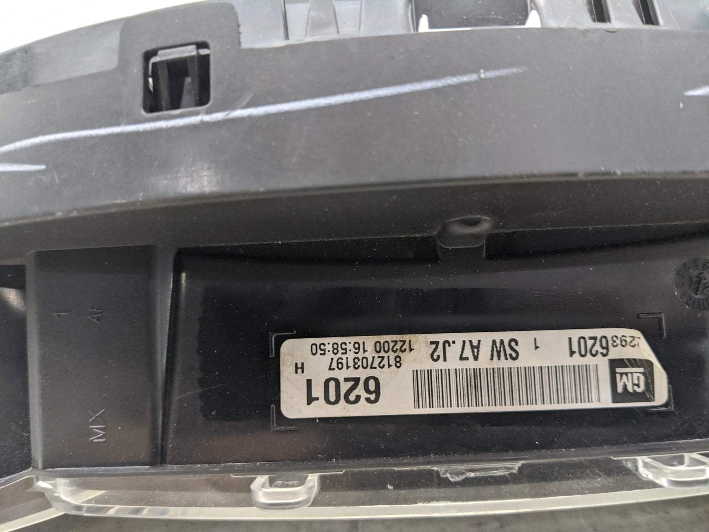 2013-2017 Chevrolet Equinox Instrument Cluster Speedometer Gauges P/N:22938620 812703197 Miles:71K Fits OEM Used Auto Parts 