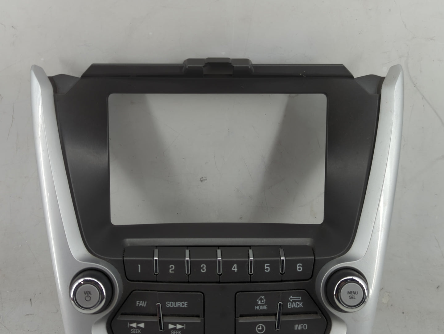2012-2015 Chevrolet Equinox Radio Control Panel 1469134 - Oemusedautoparts1.com