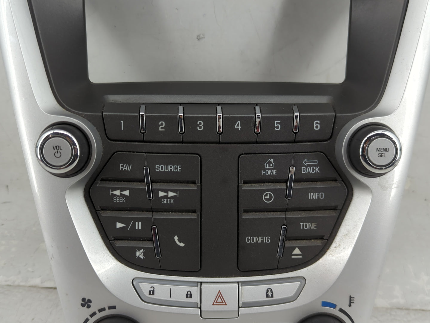2012-2015 Chevrolet Equinox Radio Control Panel 1469134 - Oemusedautoparts1.com