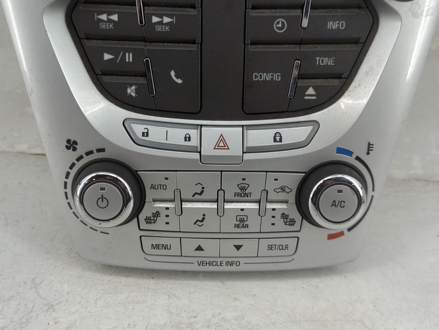 2012-2015 Chevrolet Equinox Radio Control Panel 1469134 - Oemusedautoparts1.com