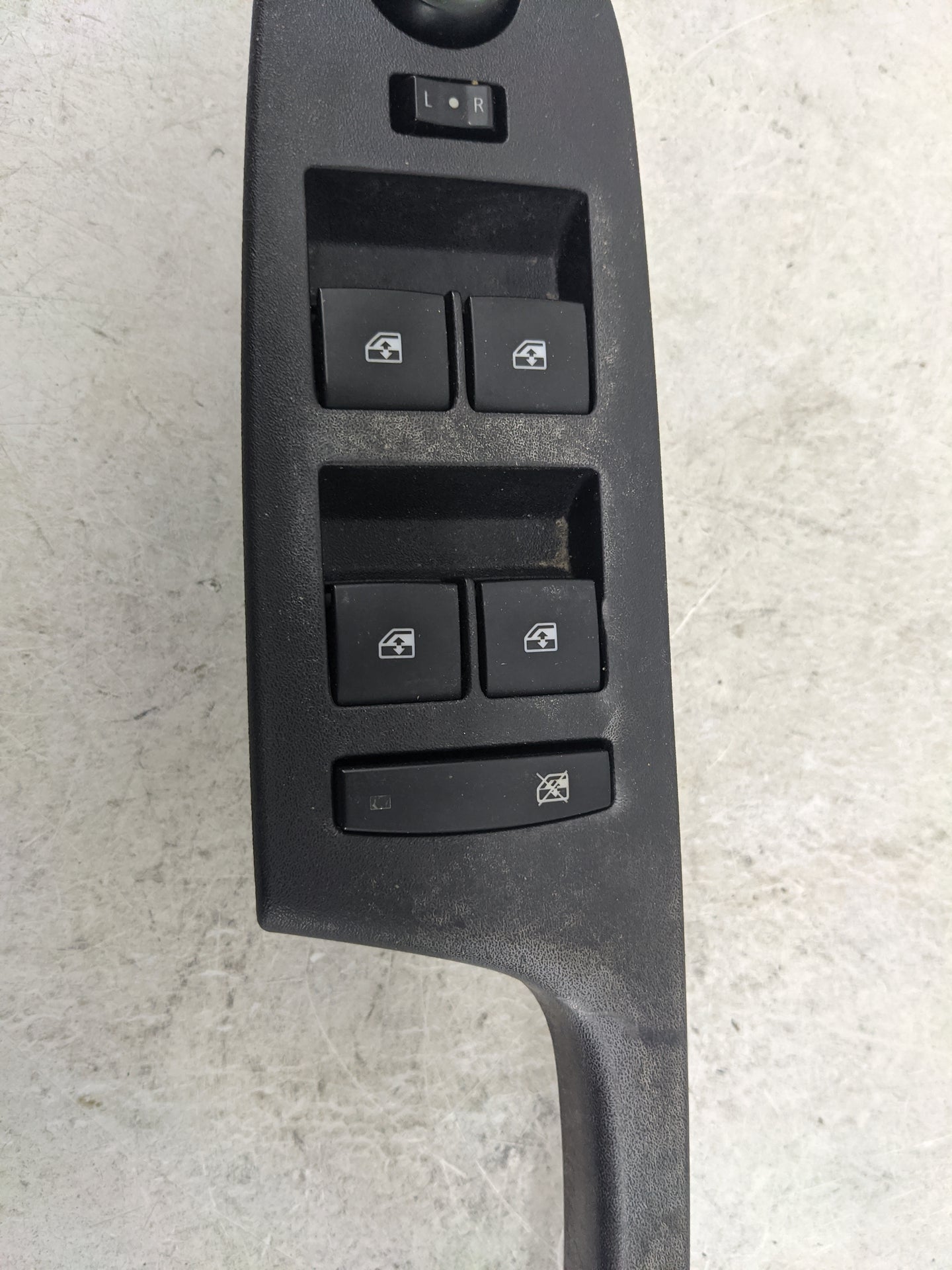 2010-2017 Chevrolet Equinox Master Power Window Switch Replacement Driver Side Left Fits OEM Used Auto Parts - Oemusedautopa