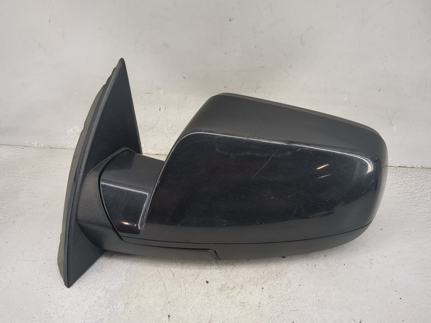 2011-2014 Chevrolet Equinox Driver Side View Mirror - Left Door Mirror OEM Used - Oemusedautoparts1.com