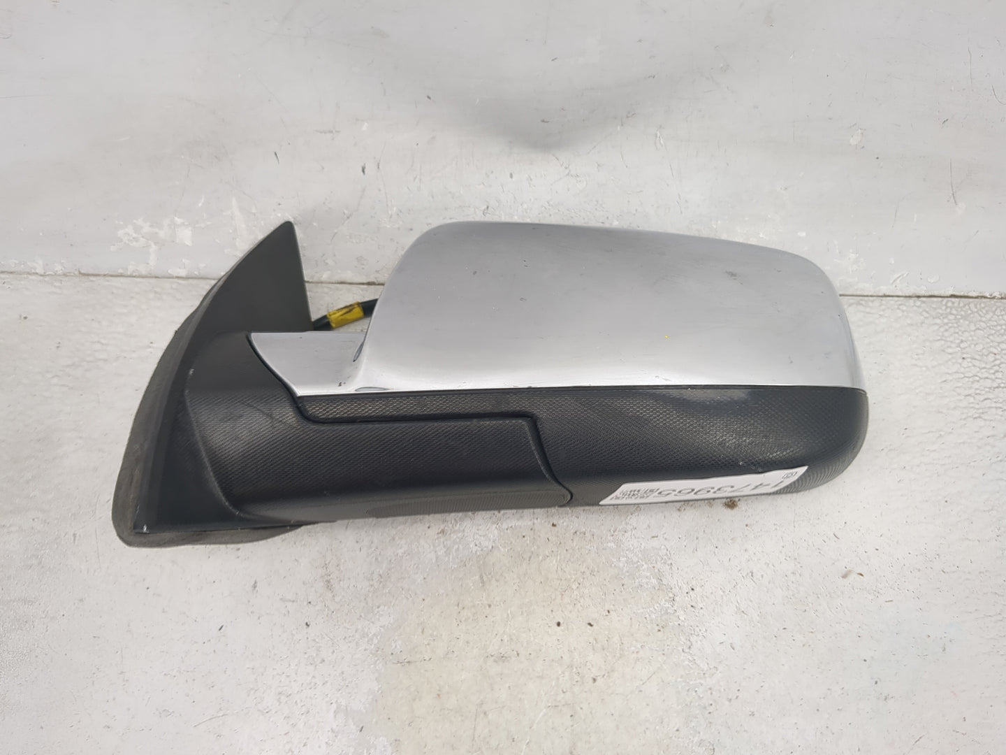 2011-2013 Chevrolet Equinox Passenger Side View Mirror - Right Door Mirror OEM Used - Oemusedautoparts1.com
