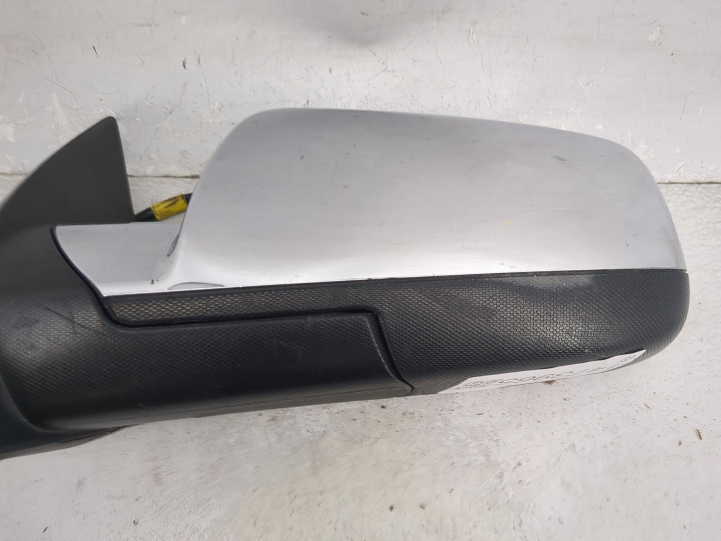 2011-2013 Chevrolet Equinox Passenger Side View Mirror - Right Door Mirror OEM Used - Oemusedautoparts1.com