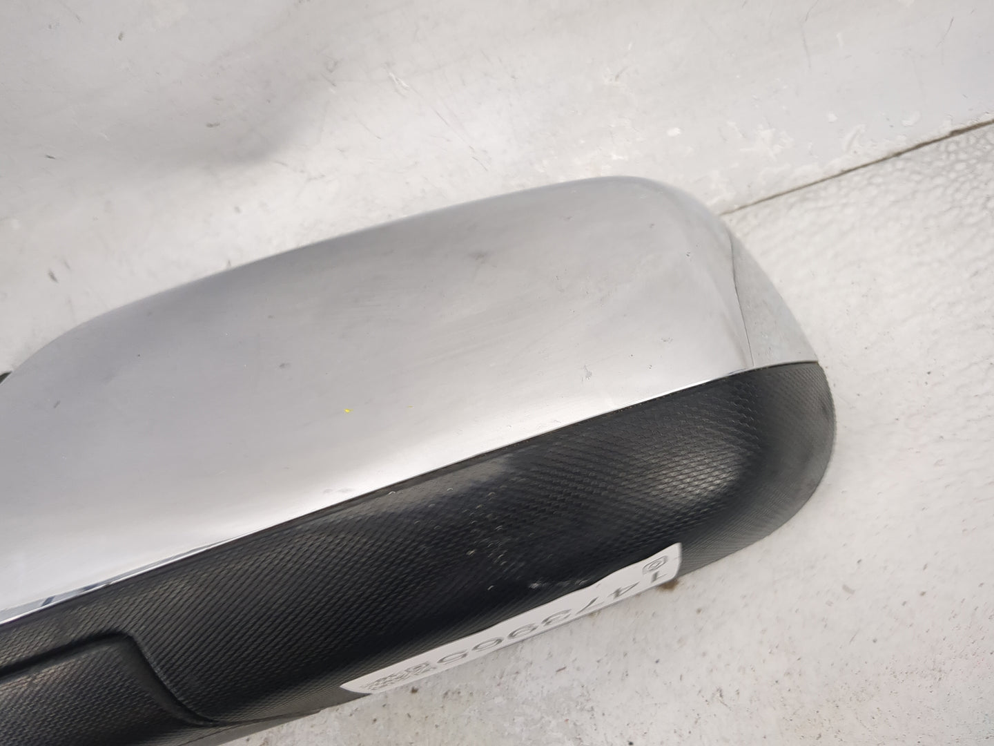 2011-2013 Chevrolet Equinox Passenger Side View Mirror - Right Door Mirror OEM Used - Oemusedautoparts1.com