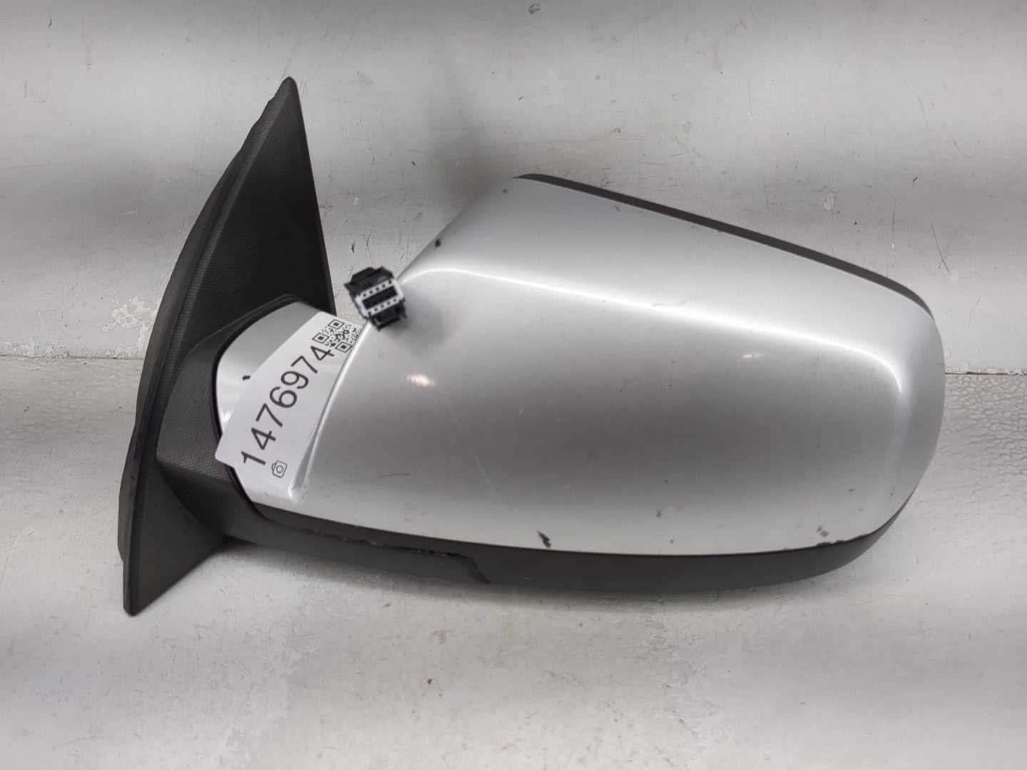 2011-2014 Chevrolet Equinox Driver Side View Mirror - Left Door Mirror OEM Used - Oemusedautoparts1.com