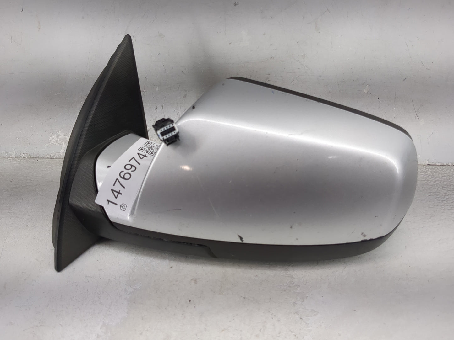 2011-2014 Chevrolet Equinox Driver Side View Mirror - Left Door Mirror OEM Used - Oemusedautoparts1.com