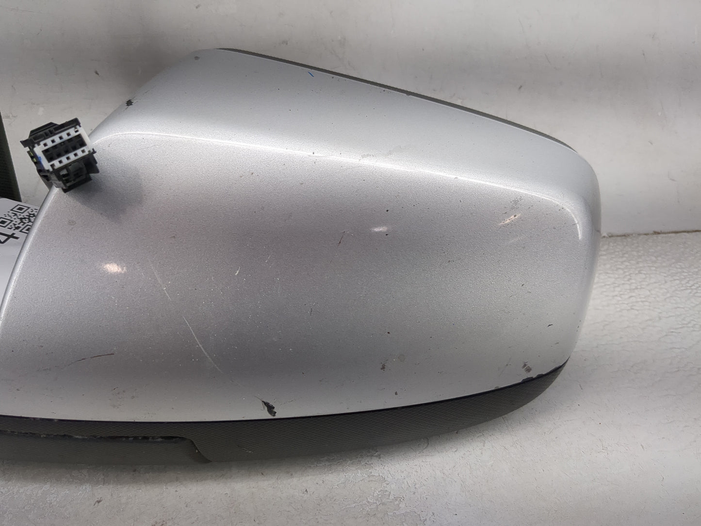 2011-2014 Chevrolet Equinox Driver Side View Mirror - Left Door Mirror OEM Used - Oemusedautoparts1.com