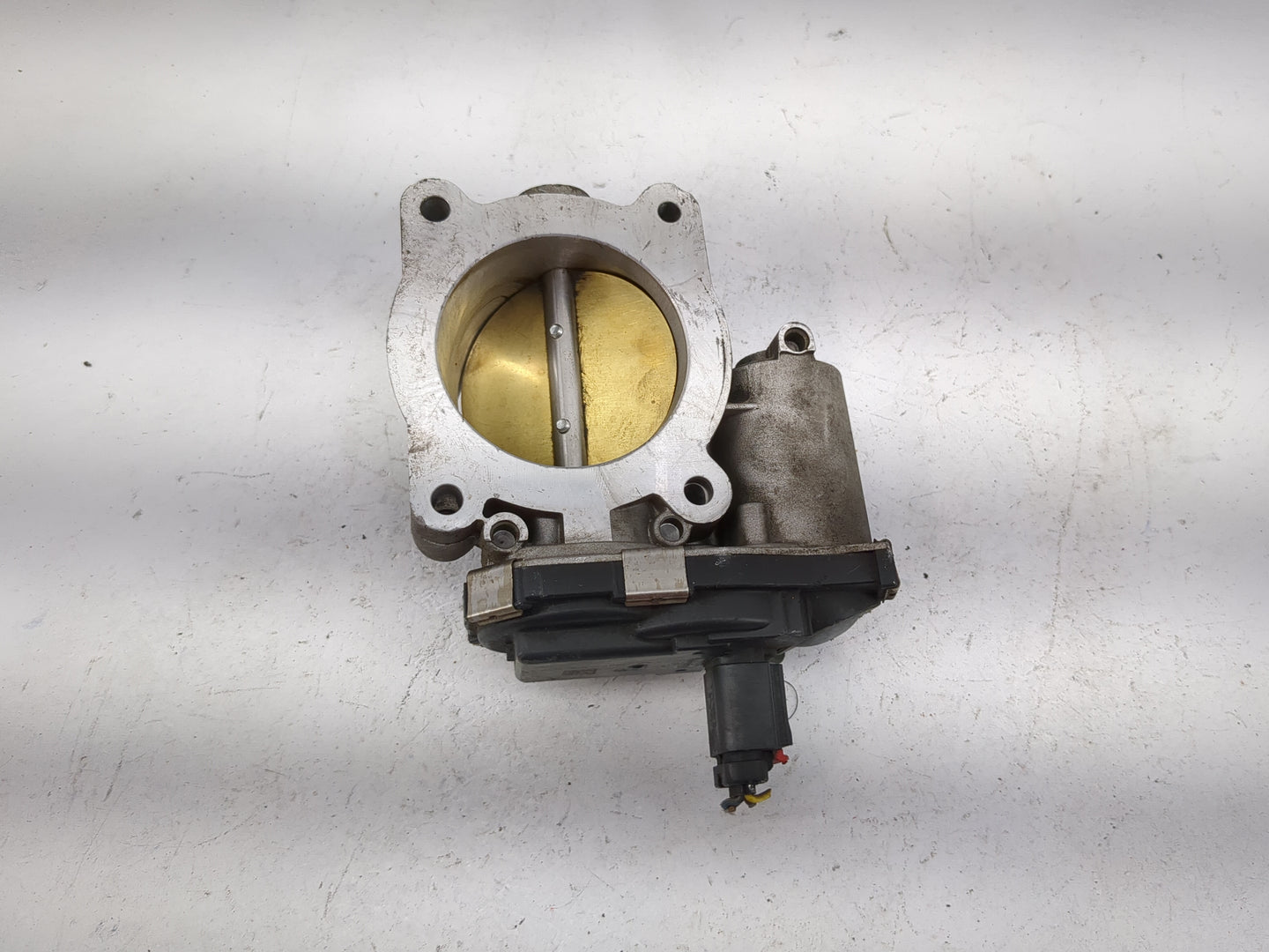 2012-2015 Chevrolet Equinox Throttle Body P/N:12632101 Fits Fits 2012 2013 2014 2015 OEM Used Auto Parts - Oemusedautoparts1