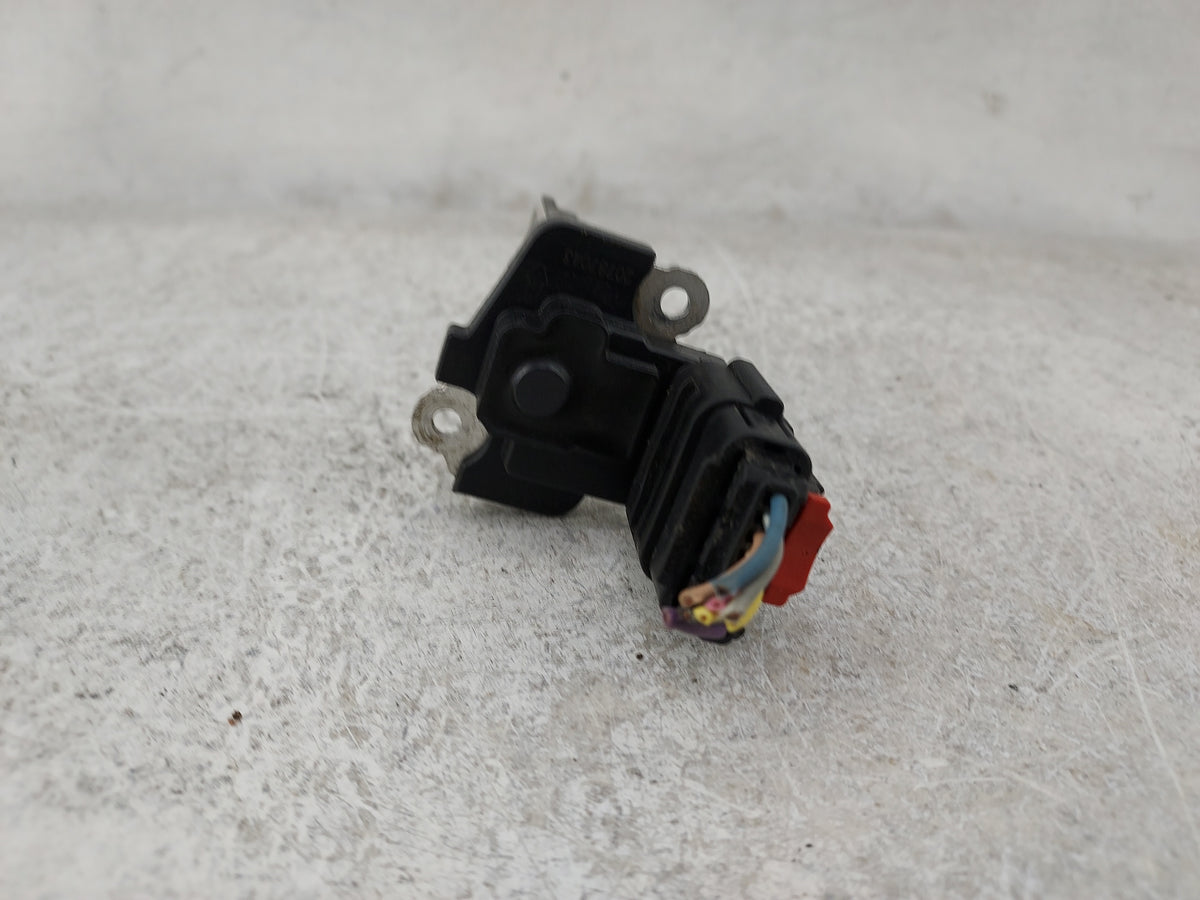 2012-2017 Chevrolet Equinox Mass Air Flow Meter Maf Sensor 1488068 - Oemusedautoparts1.com